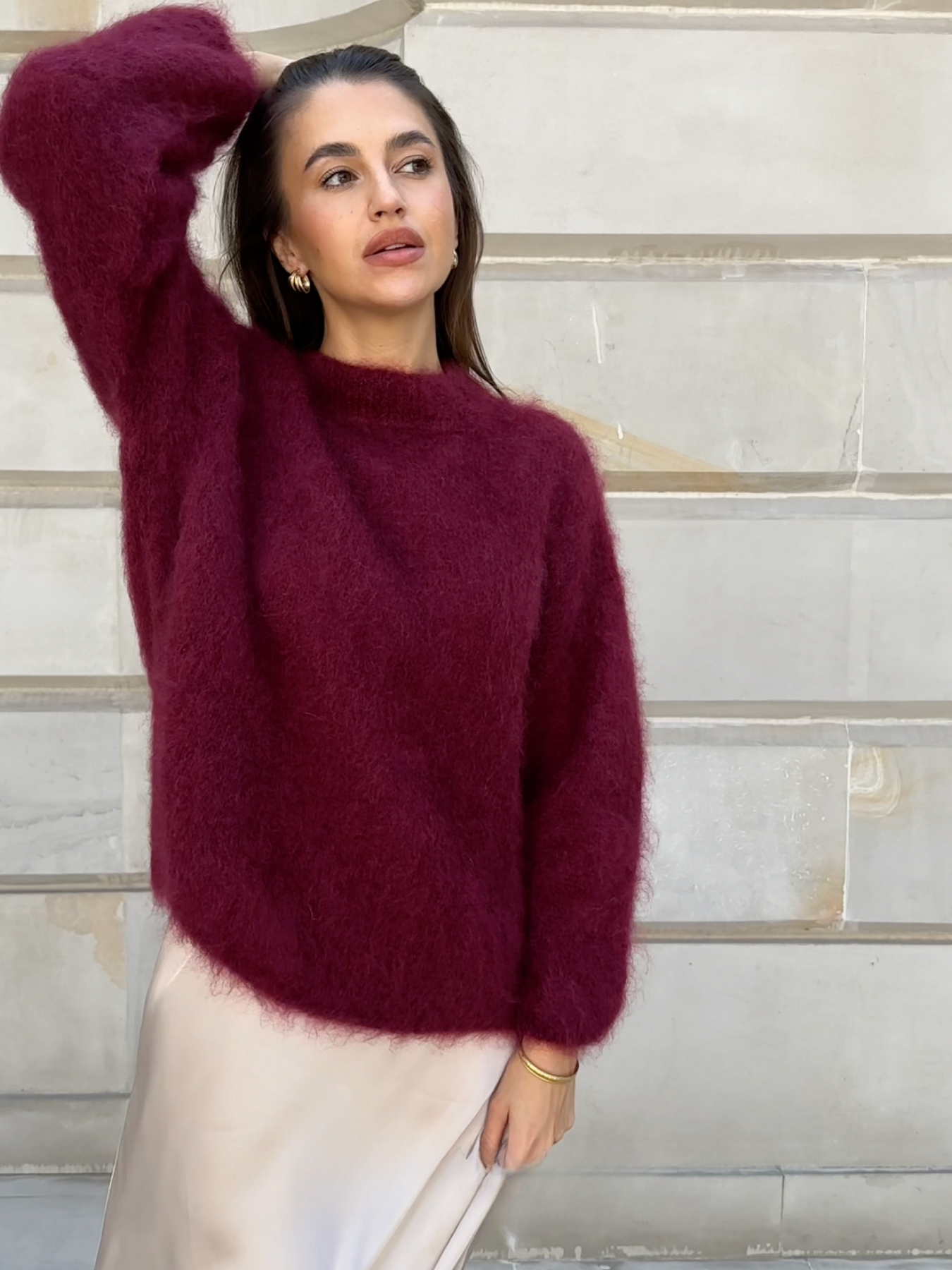 Pull féminin confortable avec col rond parfait pour toutes les saisons