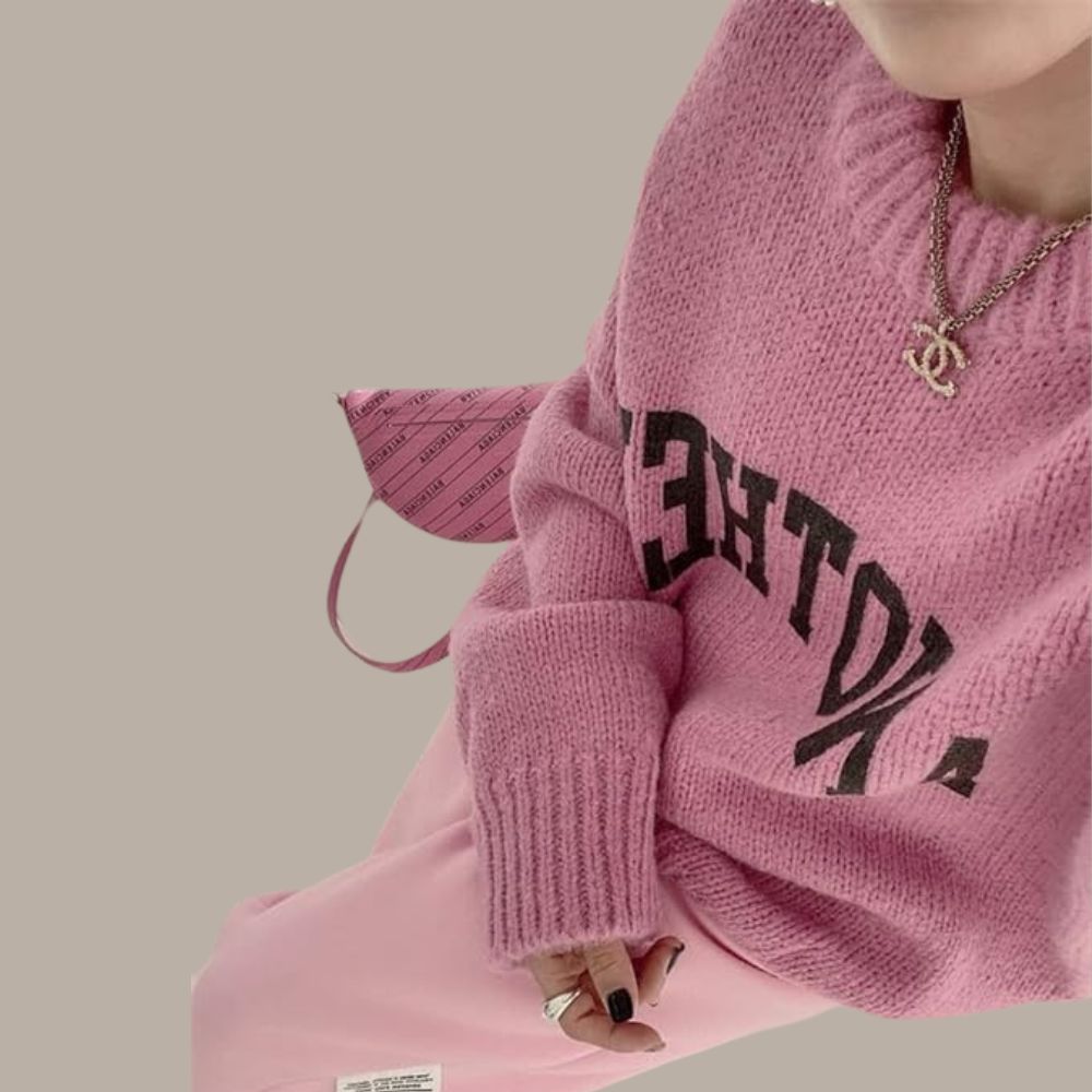 Amy - Pull en tricot avec lettres contrastées