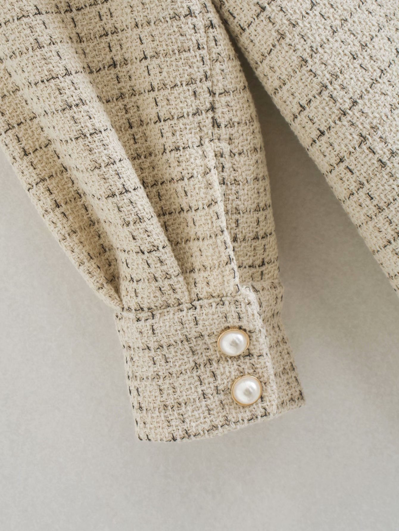Carole - Manteau pour femmes avec boutons en perles