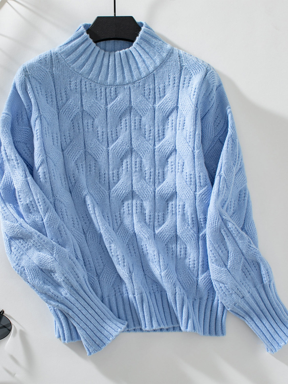 Sophie - Pull en maille torsadée avec col montant et manches longues pour femme