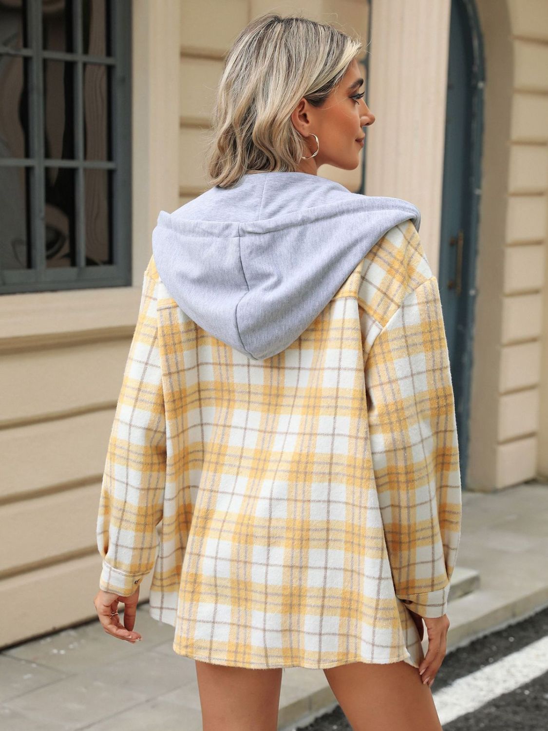 Mara - Veste à capuche avec motif à carreaux et cordon de serrage pour femme