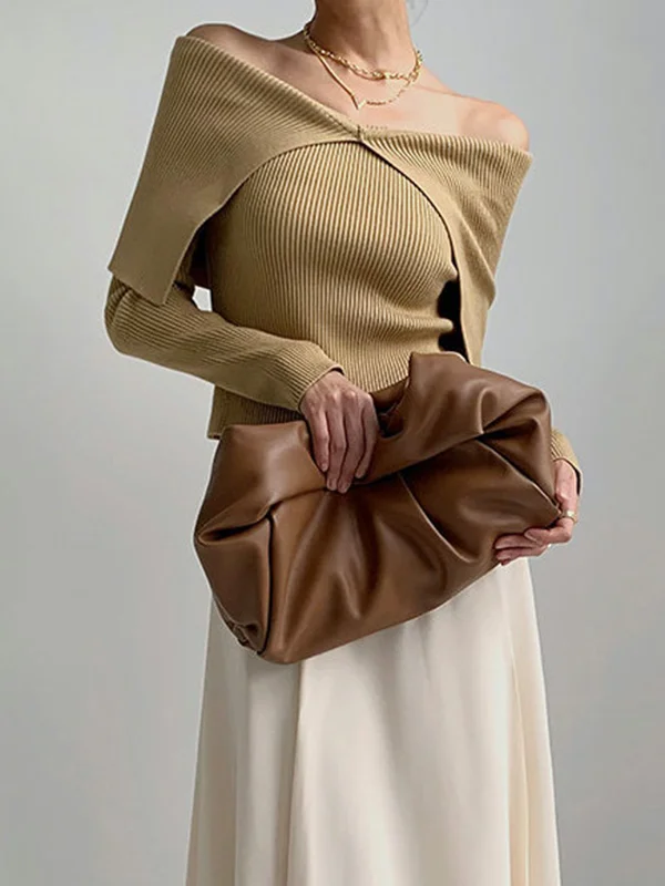 Pull stylé avec effet épaules nues