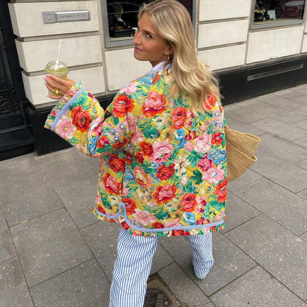 Veste élégante au design floral pour femme