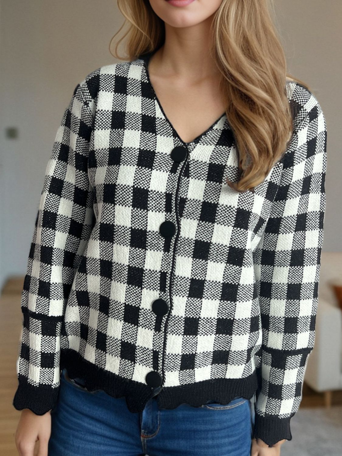Ava - Cardigan à carreaux avec col en V et boutons pour femme