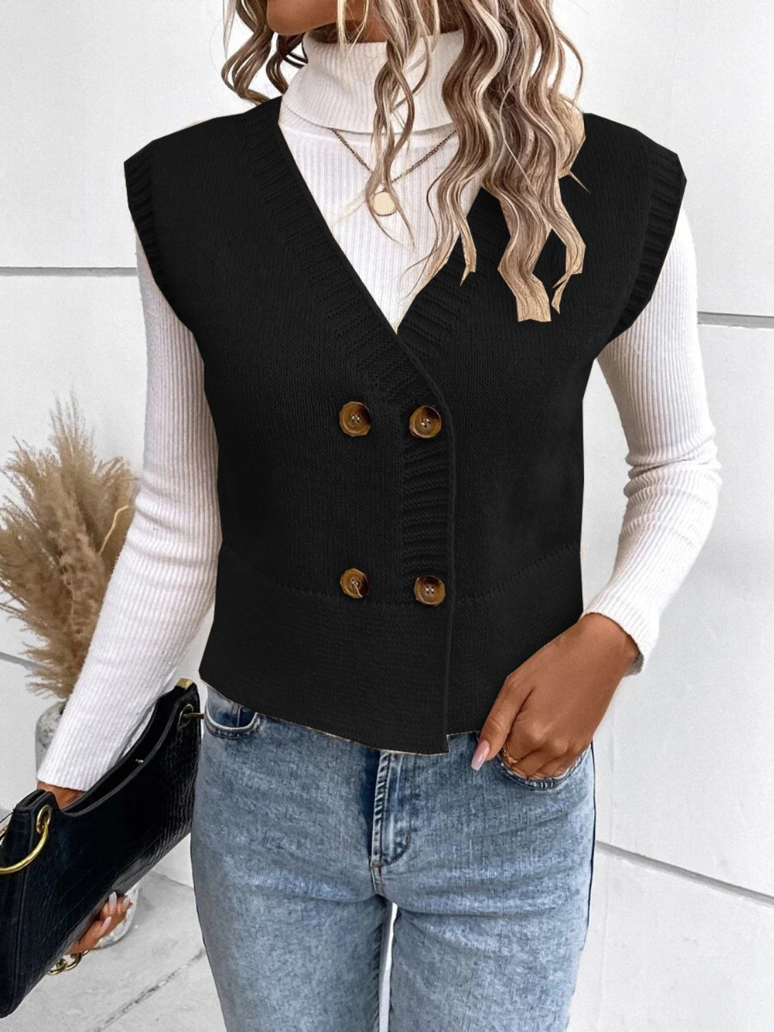 Mila - Gilet en maille à col en V et boutons pour femme