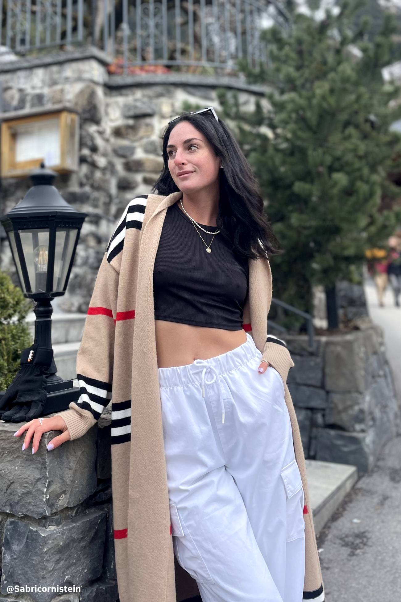 Cardigan élégant avec des rayures contrastées et une coupe ample