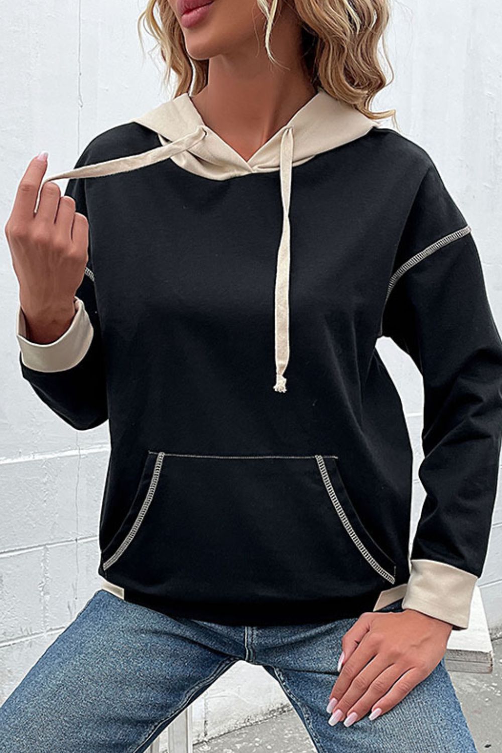 Bella - Hoodie à épaules tombantes avec cordon de serrage contrasté pour femme