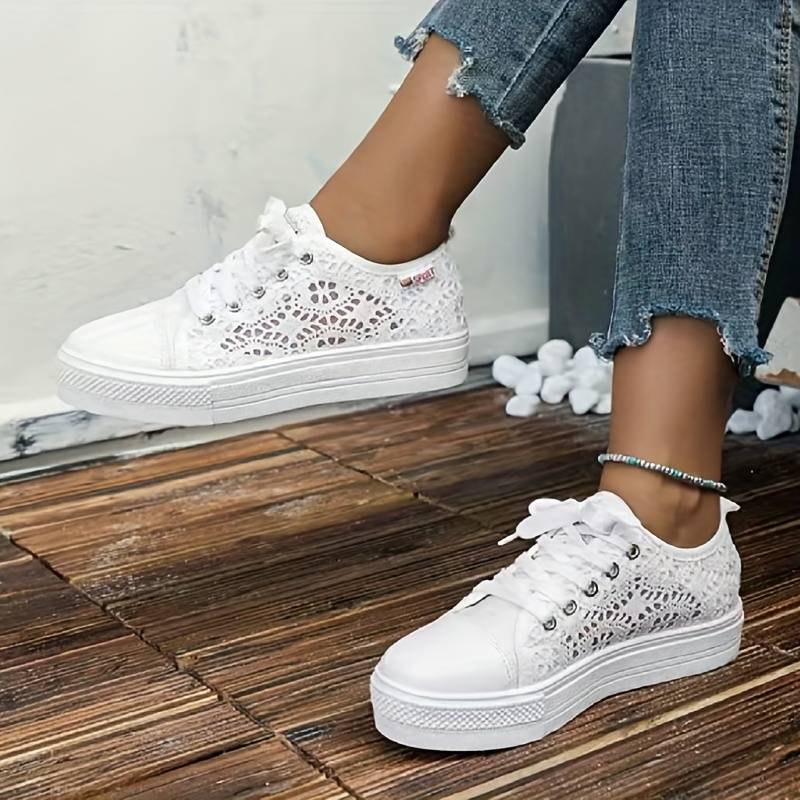 Marina | Baskets chics et aérées en dentelle