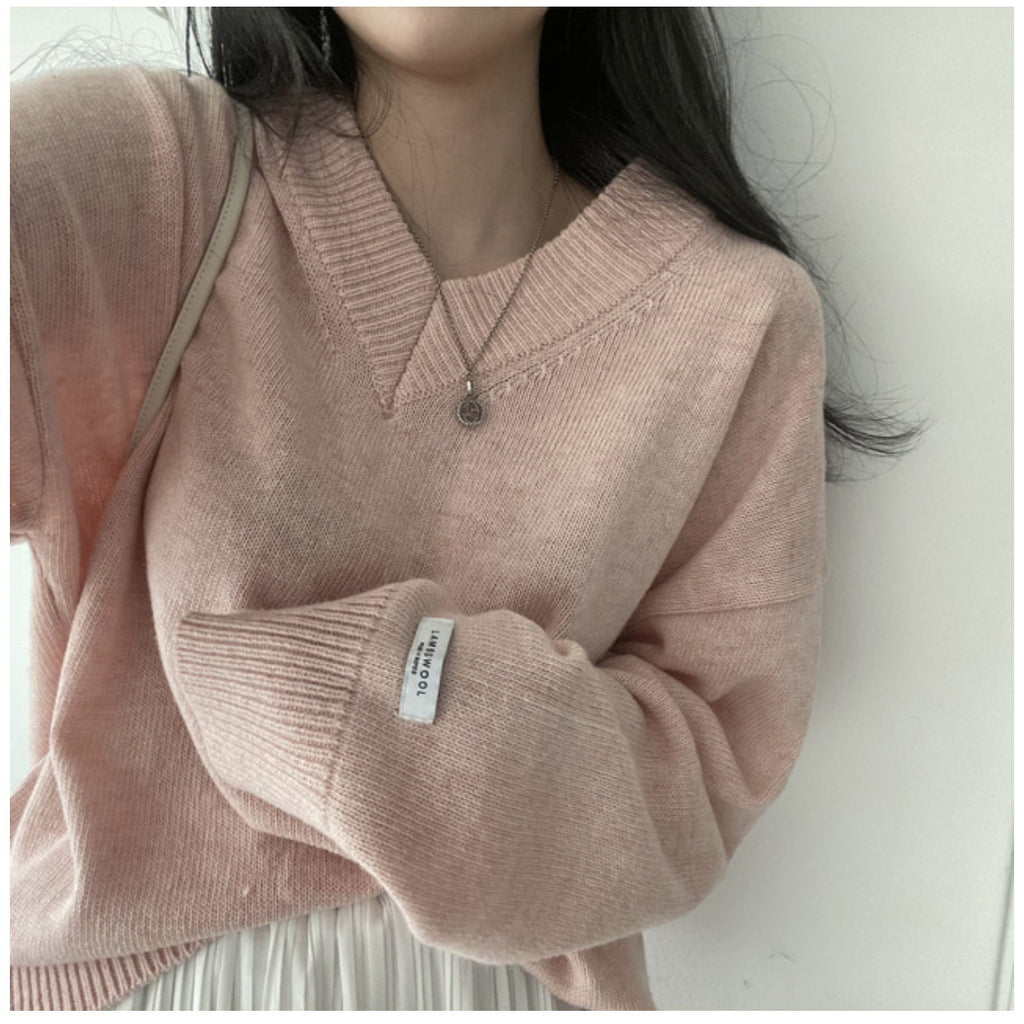Pull en V Uni pour un Style Dark Academia - Élégance Assurée