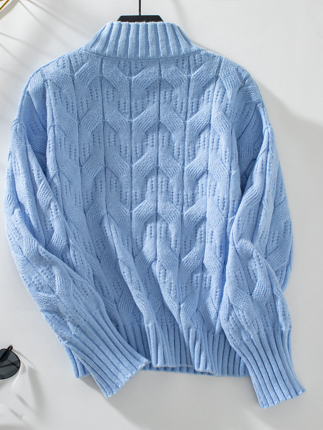Sophie - Pull en maille torsadée avec col montant et manches longues pour femme
