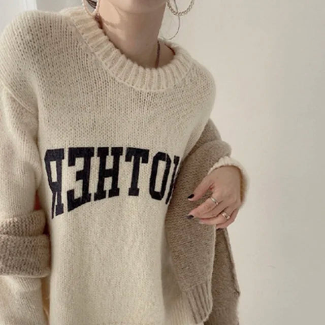 Amy - Pull en tricot avec lettres contrastées