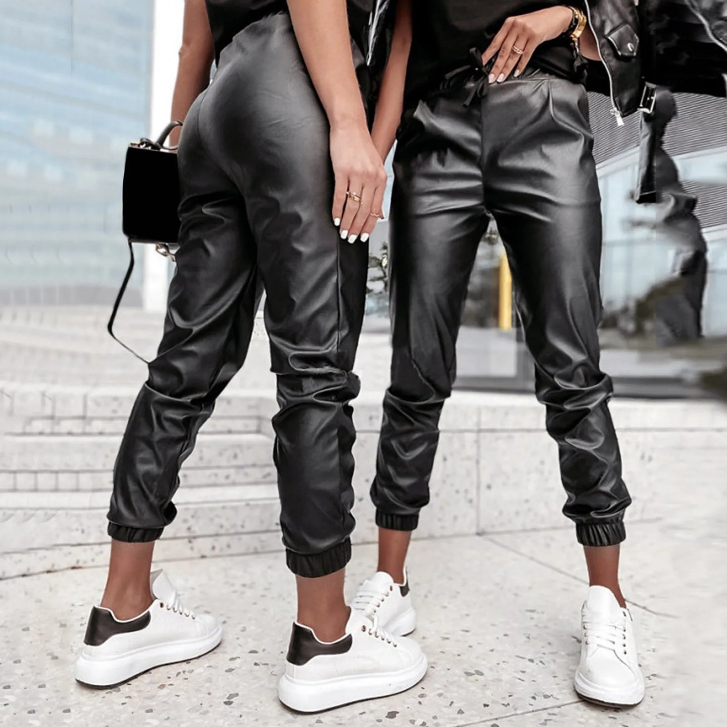 Charlotte - Pantalon En Cuir Synthétique