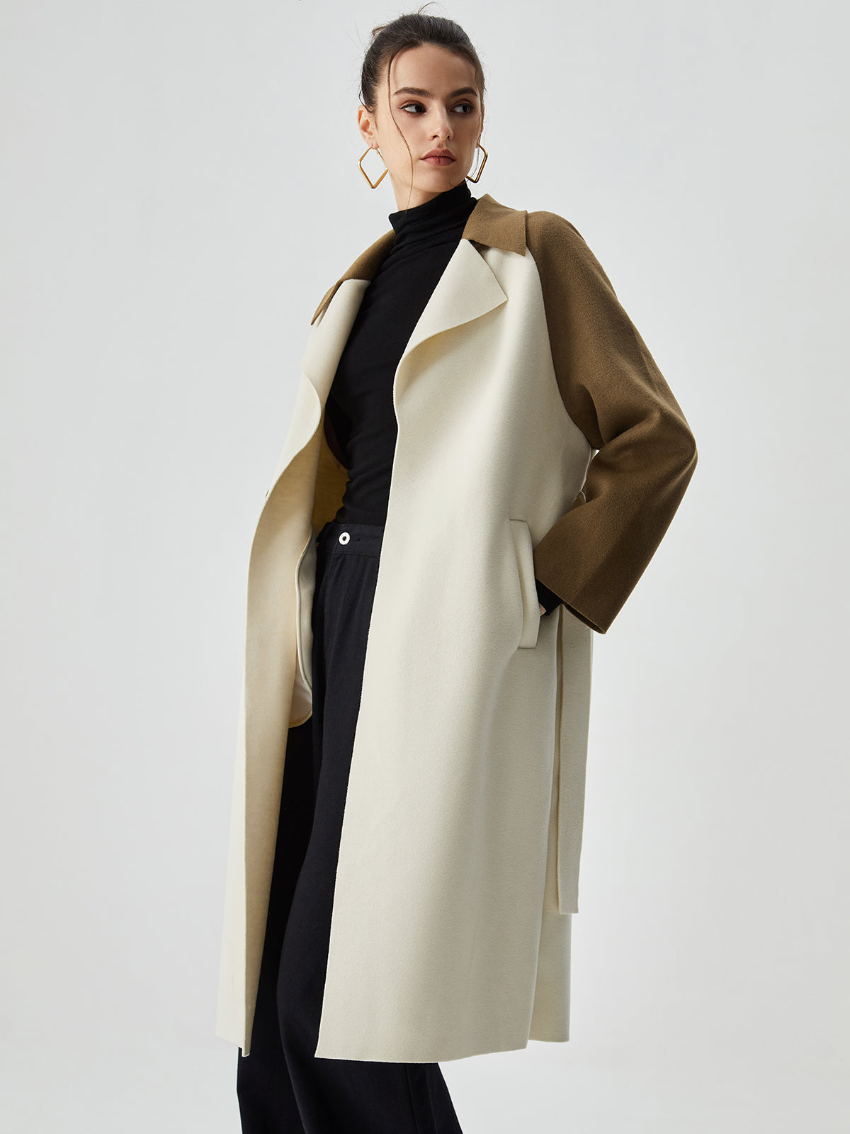 La Vie │ Manteau à pochettes