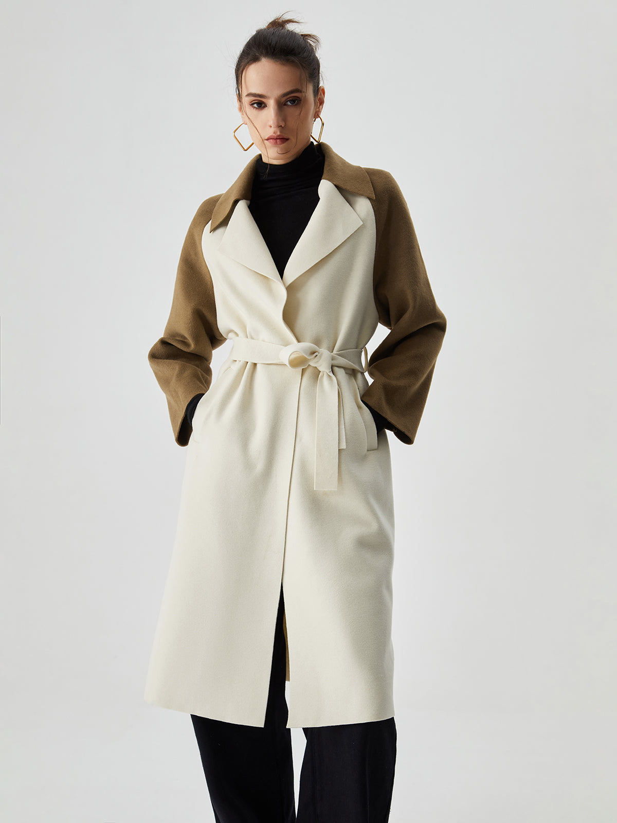 La Vie │ Manteau à pochettes