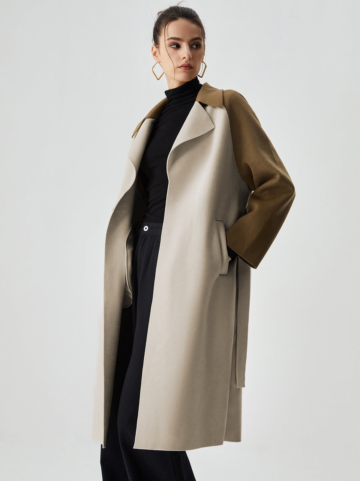 La Vie │ Manteau à pochettes