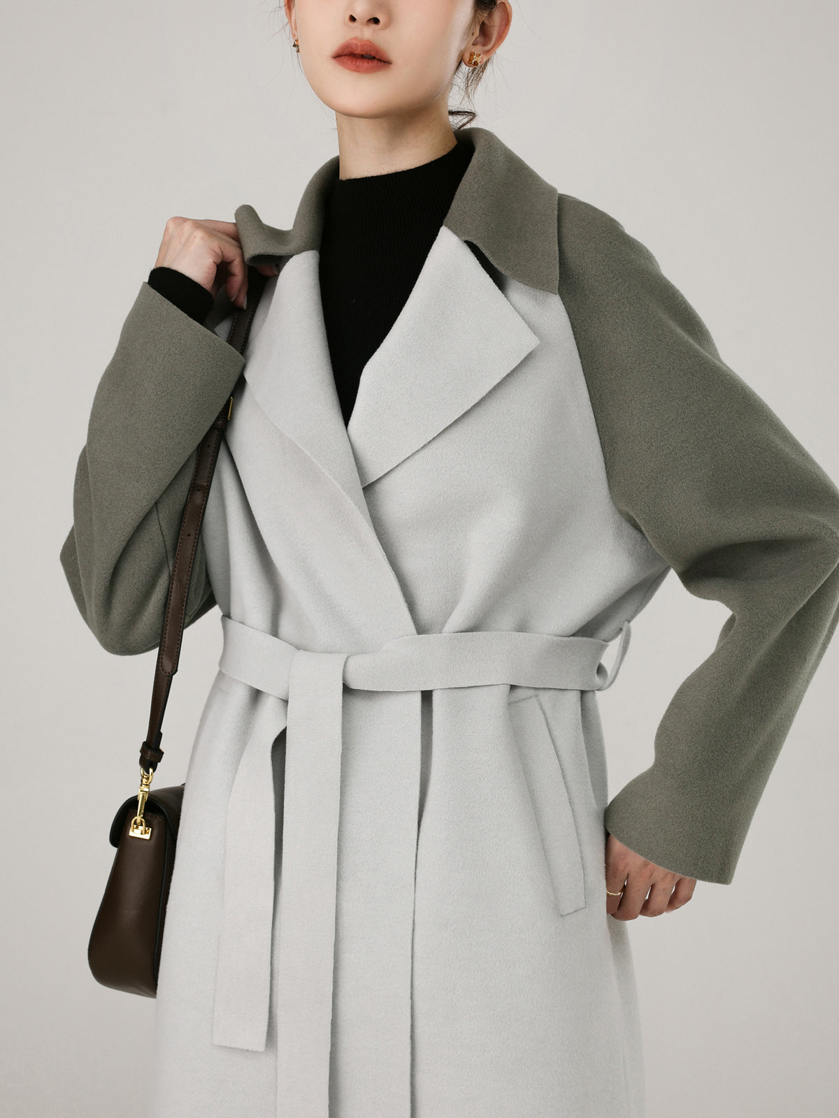 La Vie │ Manteau à pochettes