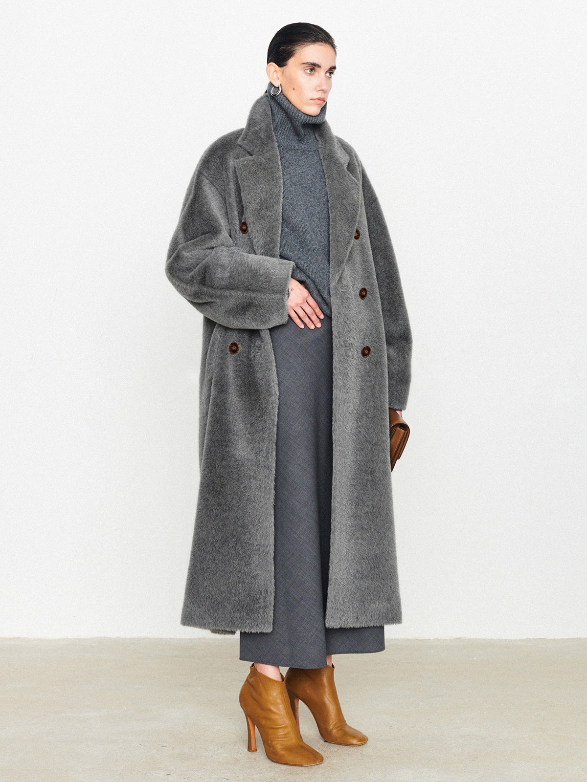 La Vie │ Manteau à col flou