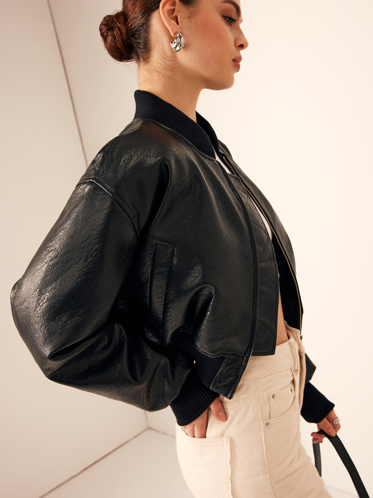 La Vie │ Veste courte en cuir zippée