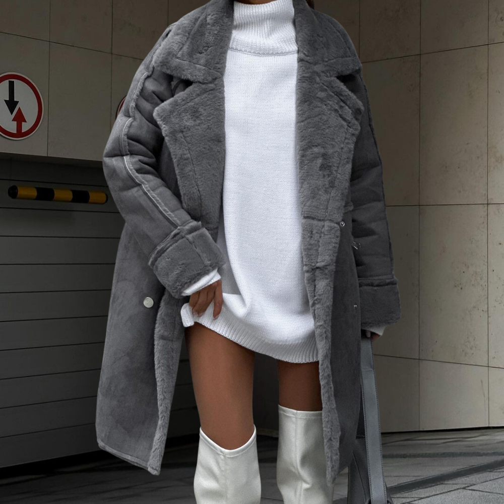 Aitana - Veste longue et élégante en peluche pour femmes