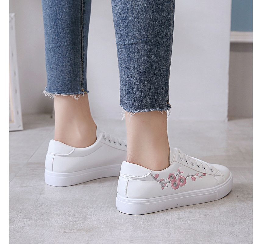 Madeleine - Chaussures En Dentelle Florale