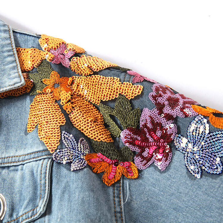 Julie - Veste en Denim avec Broderies Florales et Sequins