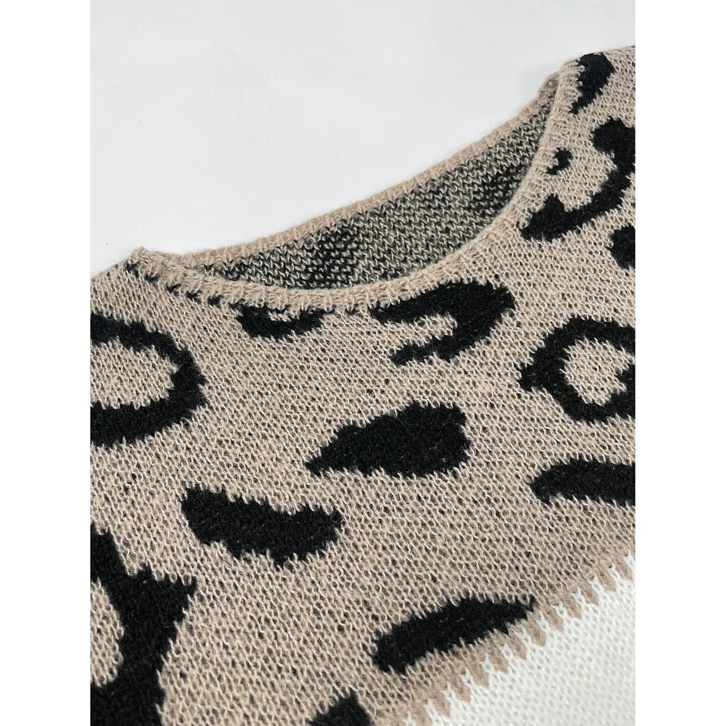 Leyna - Pull en maille avec motif léopard