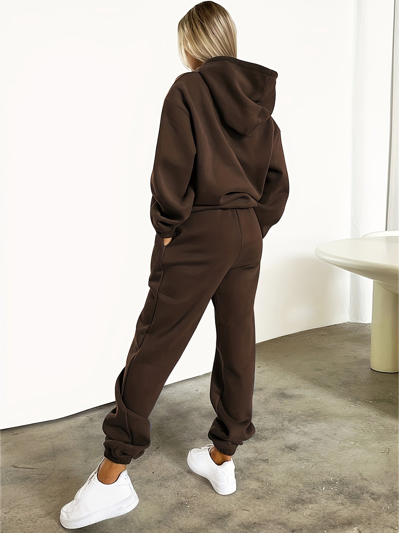 Lena - Ensemble Décontracté avec Hoodie Tendance et Jogging pour Femme