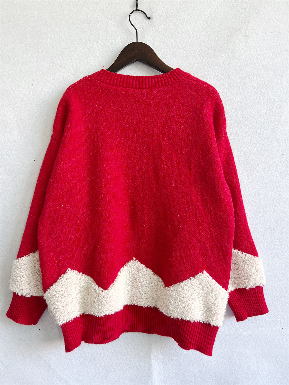 Holly - Pull avec motif sapin de Noël et épaules tombantes pour femme