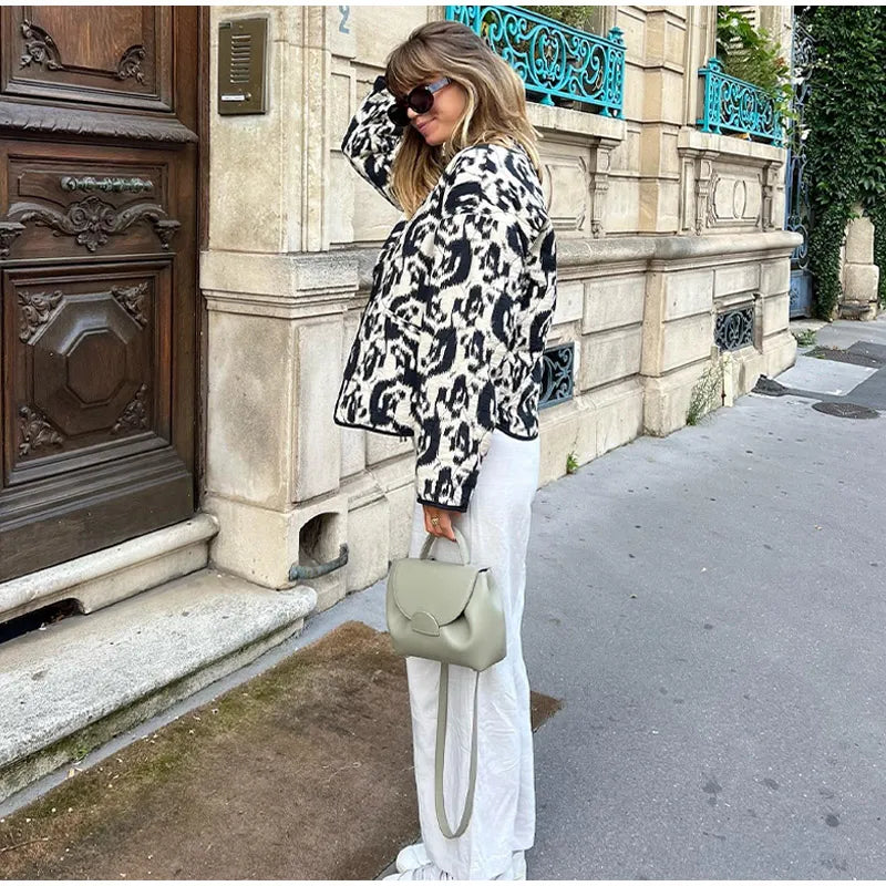 Valeria – Blazer Élégante Avec Imprimé Noir Et Blanc