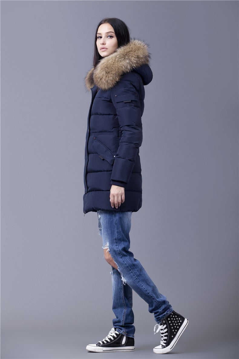 Doudoune Longue Chic avec Capuche "Chaleur Élégante"