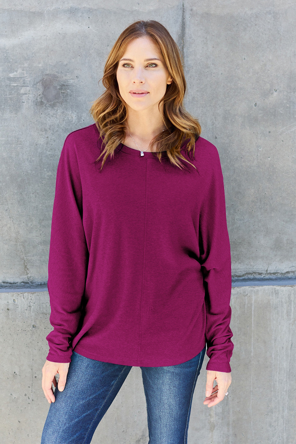 Riley - T-shirt à manches longues et col rond taille complète pour femme