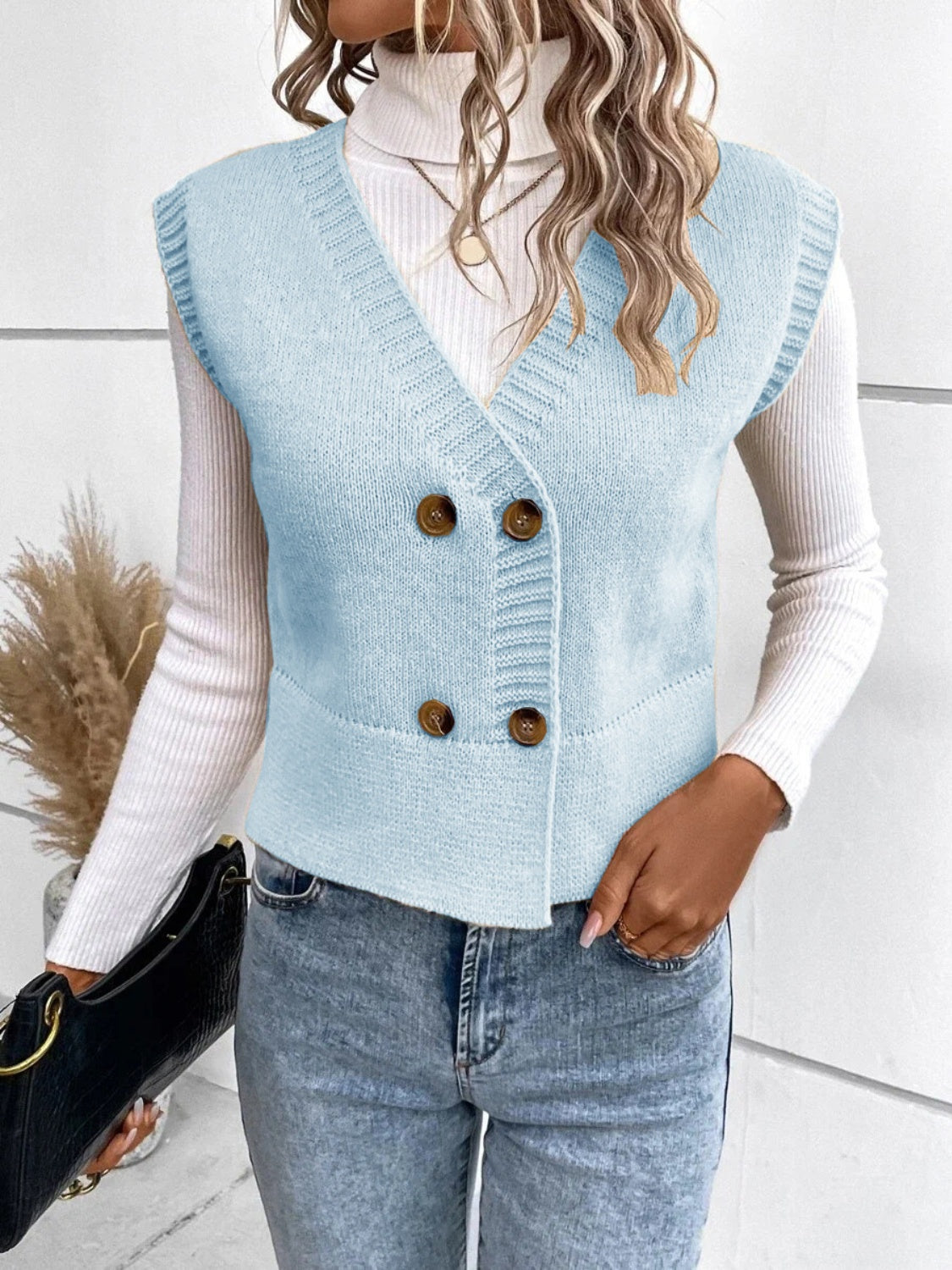 Mila - Gilet en maille à col en V et boutons pour femme