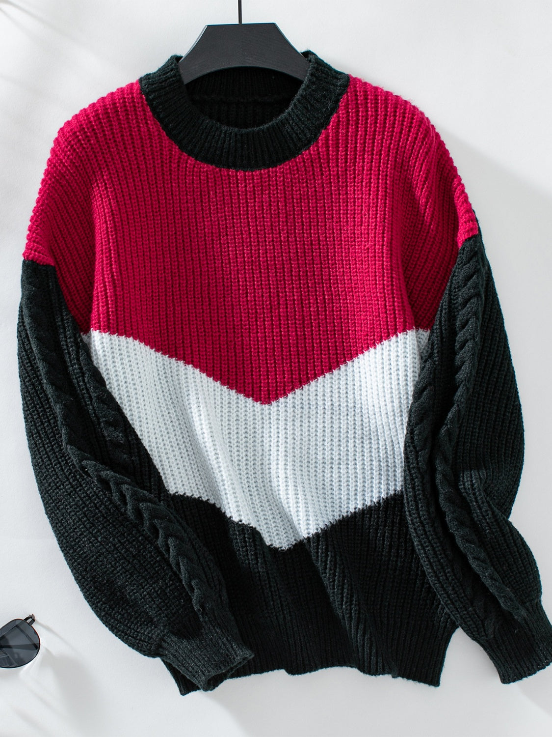Livia - Pull à manches longues avec col rond et contraste pour femme
