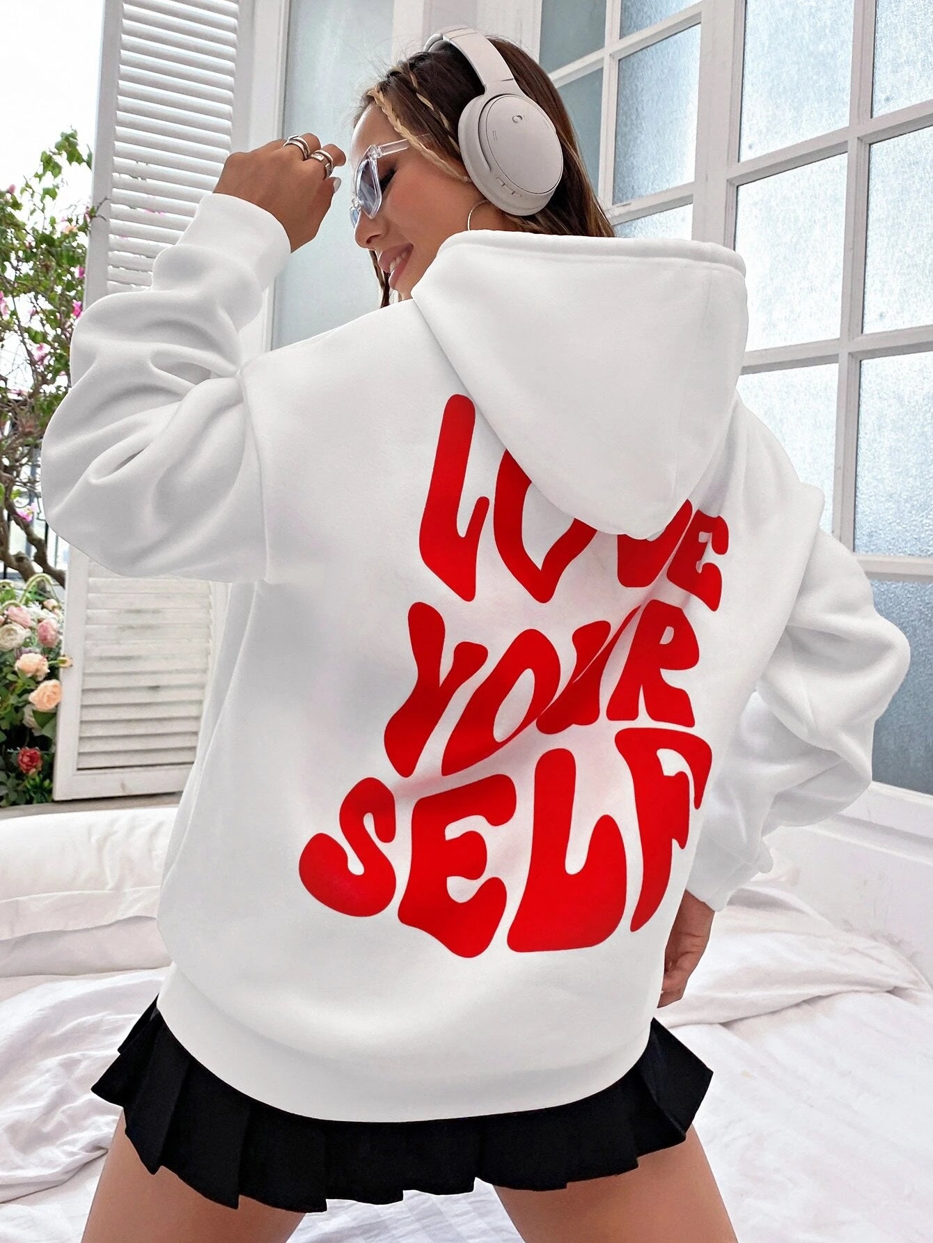 Elodie - Sweat à capuche Love Yourself