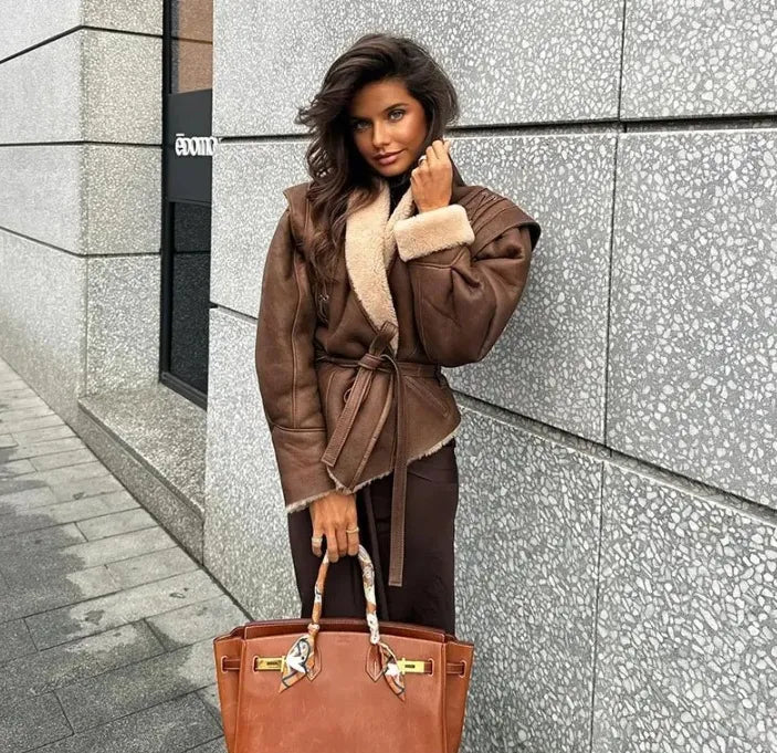 Olie - Veste en daim pour femmes