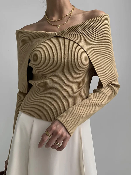 Pull stylé avec effet épaules nues