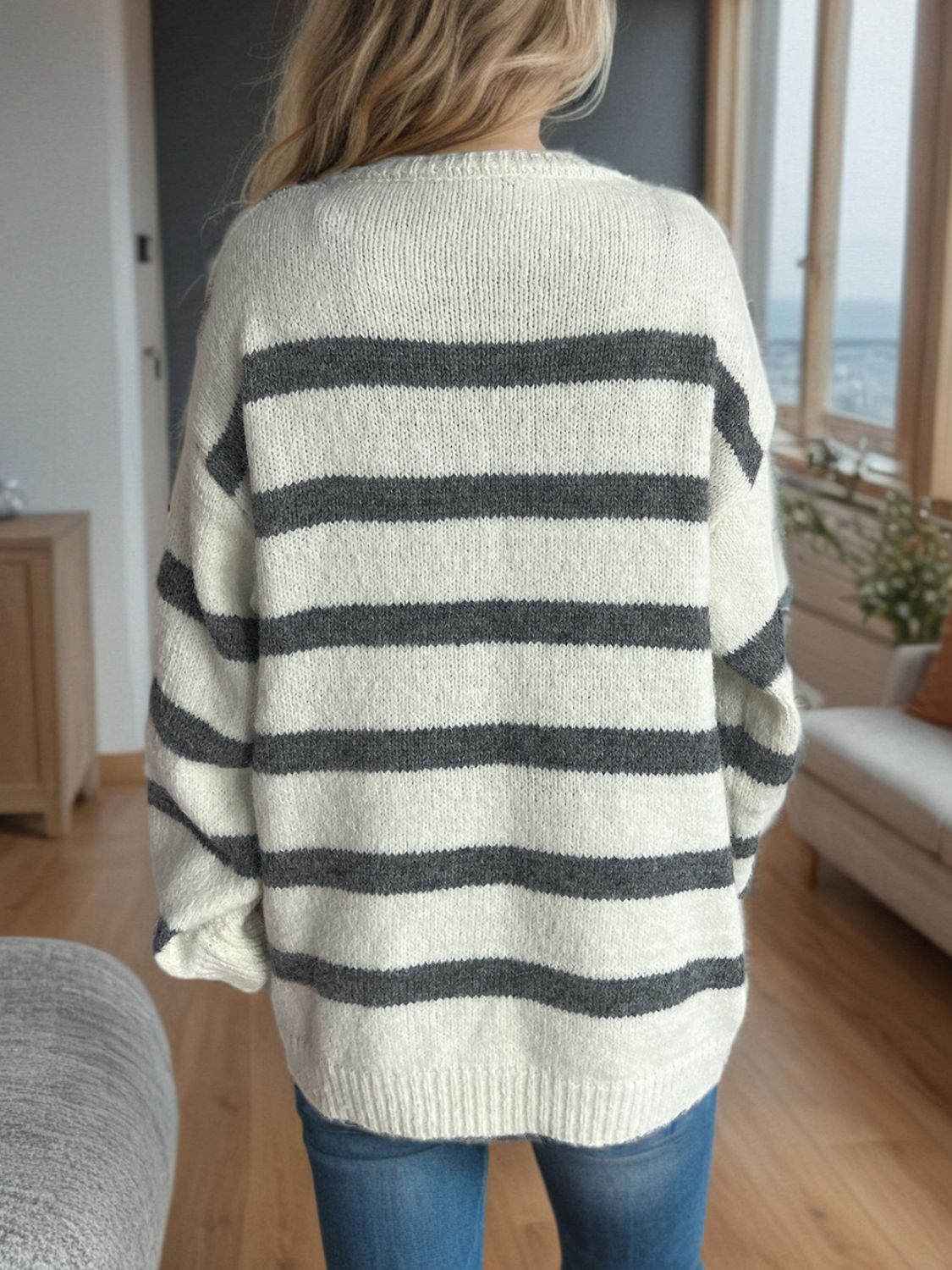 Lea - Cardigan à rayures boutonné et manches longues pour femme