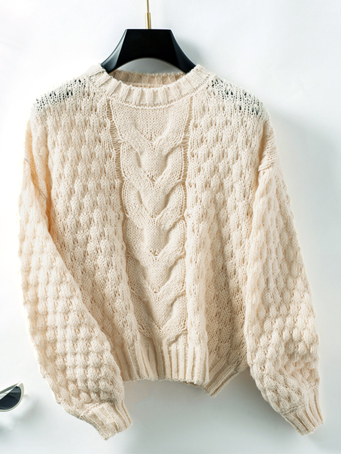 Elara - Pull à col rond et manches longues en maille torsadée pour femme