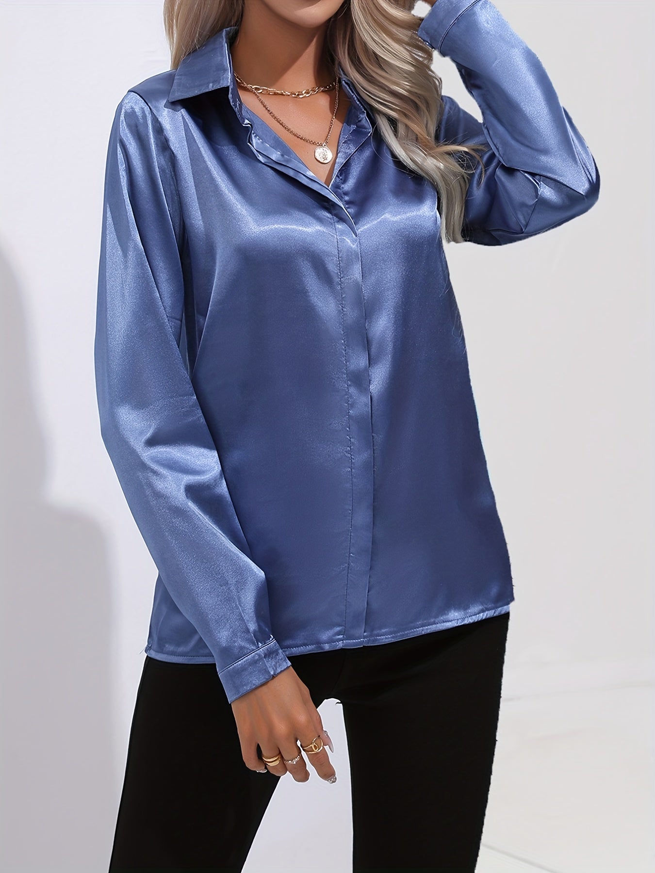 Elena - Blouse élégante en satin pour femme