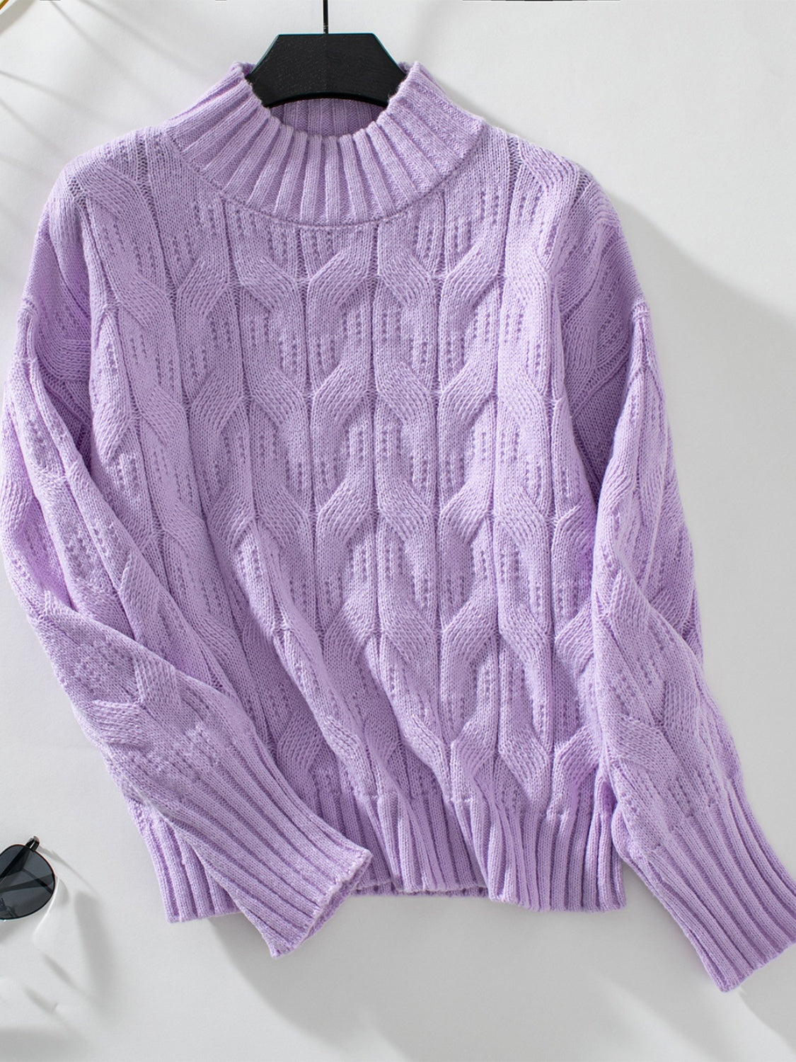 Sophie - Pull en maille torsadée avec col montant et manches longues pour femme