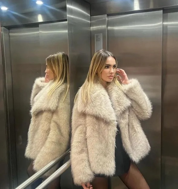 SofiaScintilla - Manteau d'hiver tendance en fausse fourrure pour femme
