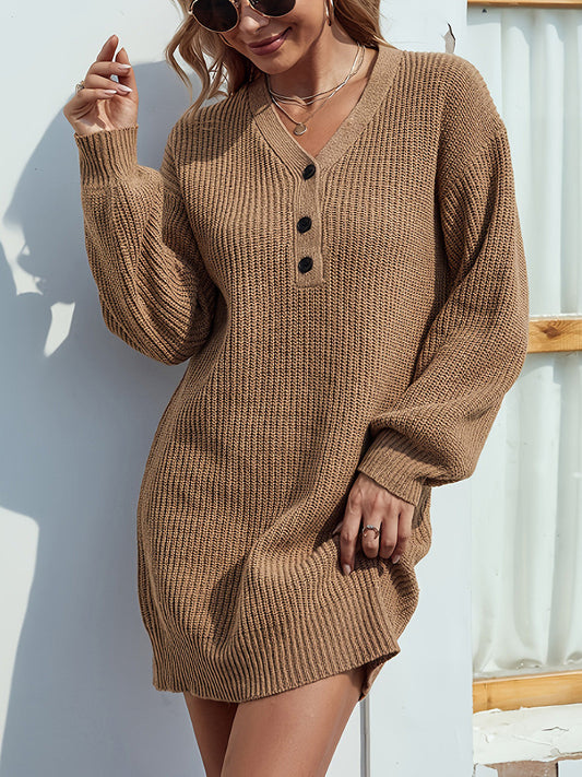 Clara - Camel Robe pull mini caramel avec col en V et épaules tombantes pour femme