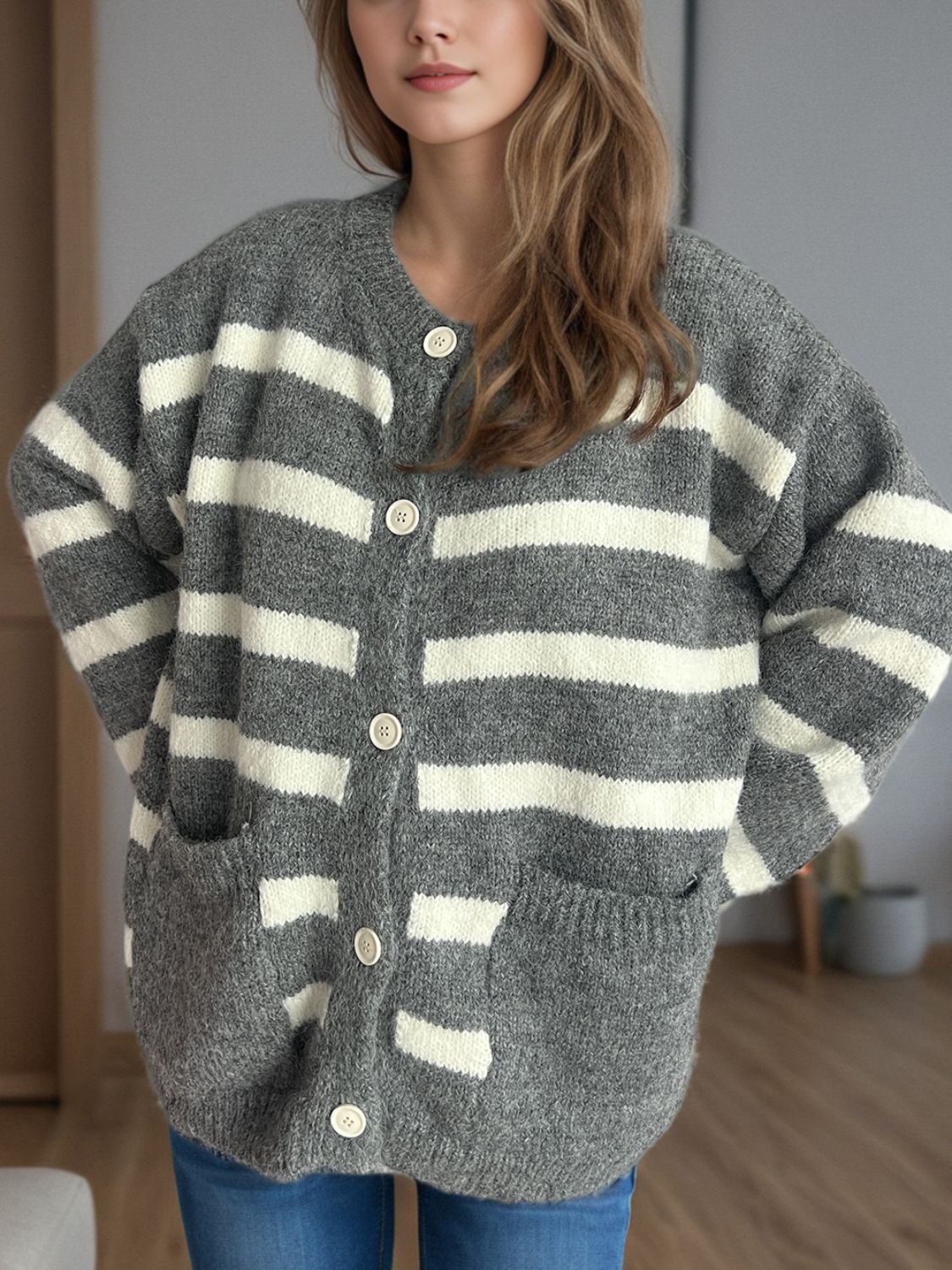 Lea - Cardigan à rayures boutonné et manches longues pour femme
