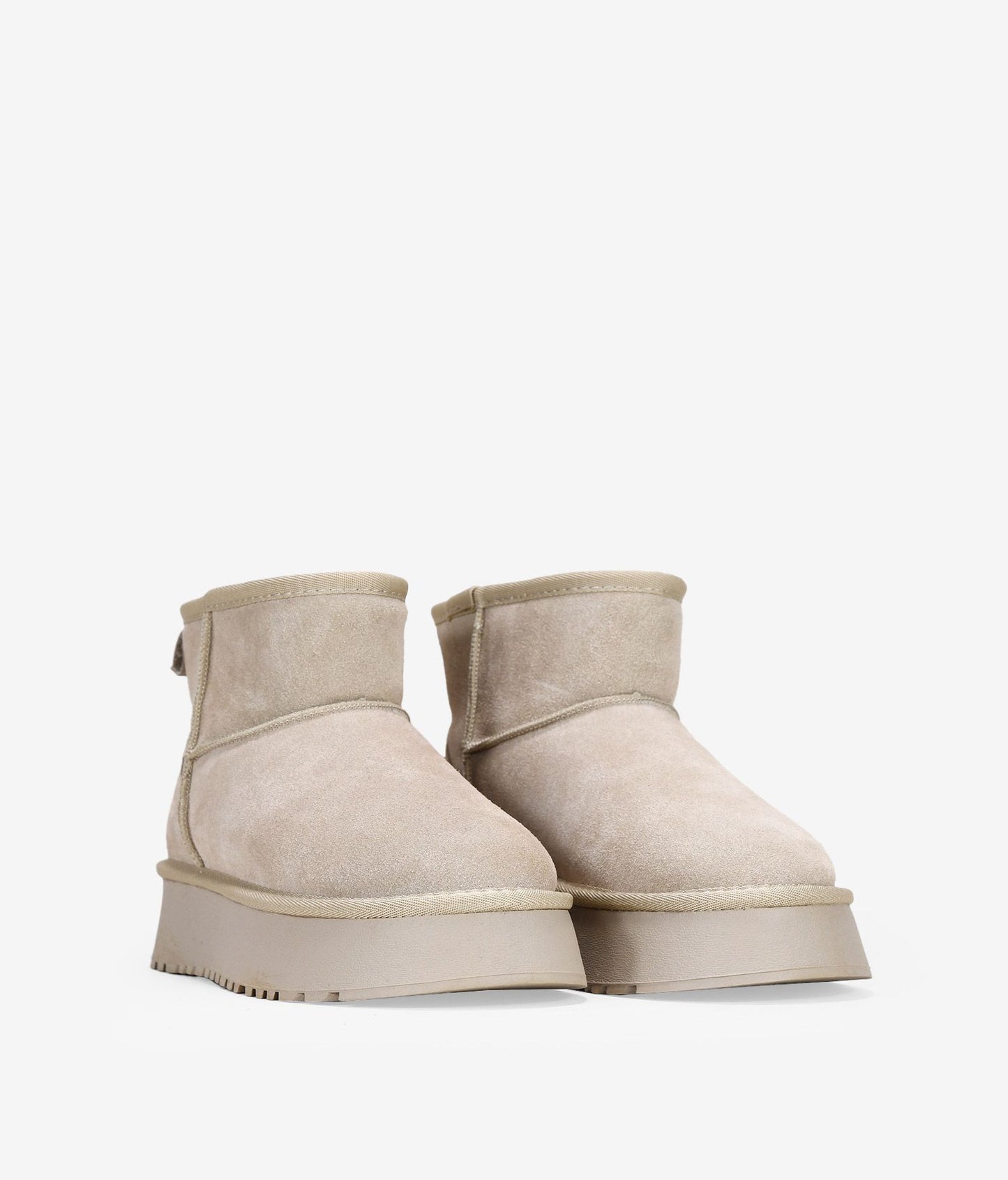 Boots d'hiver pour femme avec plateforme, confortables et stylées