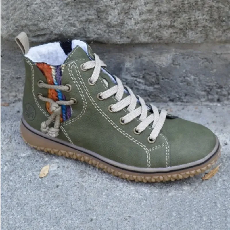 Intemporel : des bottines à l'accent vintage pour les vraies dames