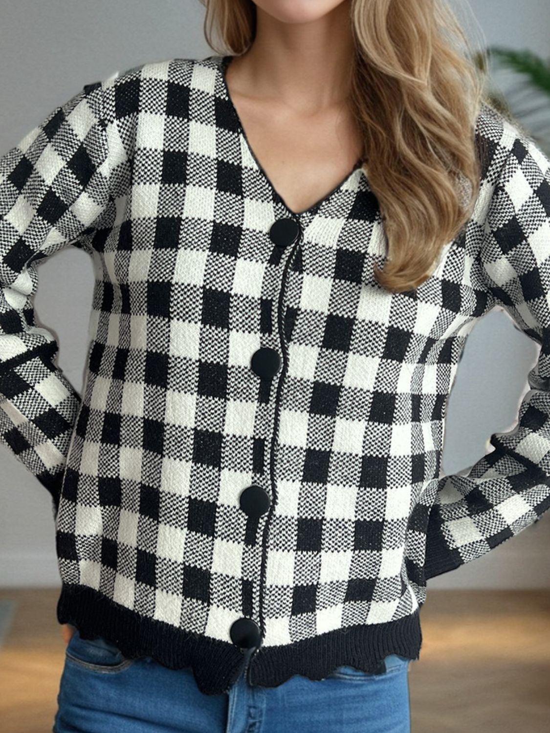 Ava - Cardigan à carreaux avec col en V et boutons pour femme