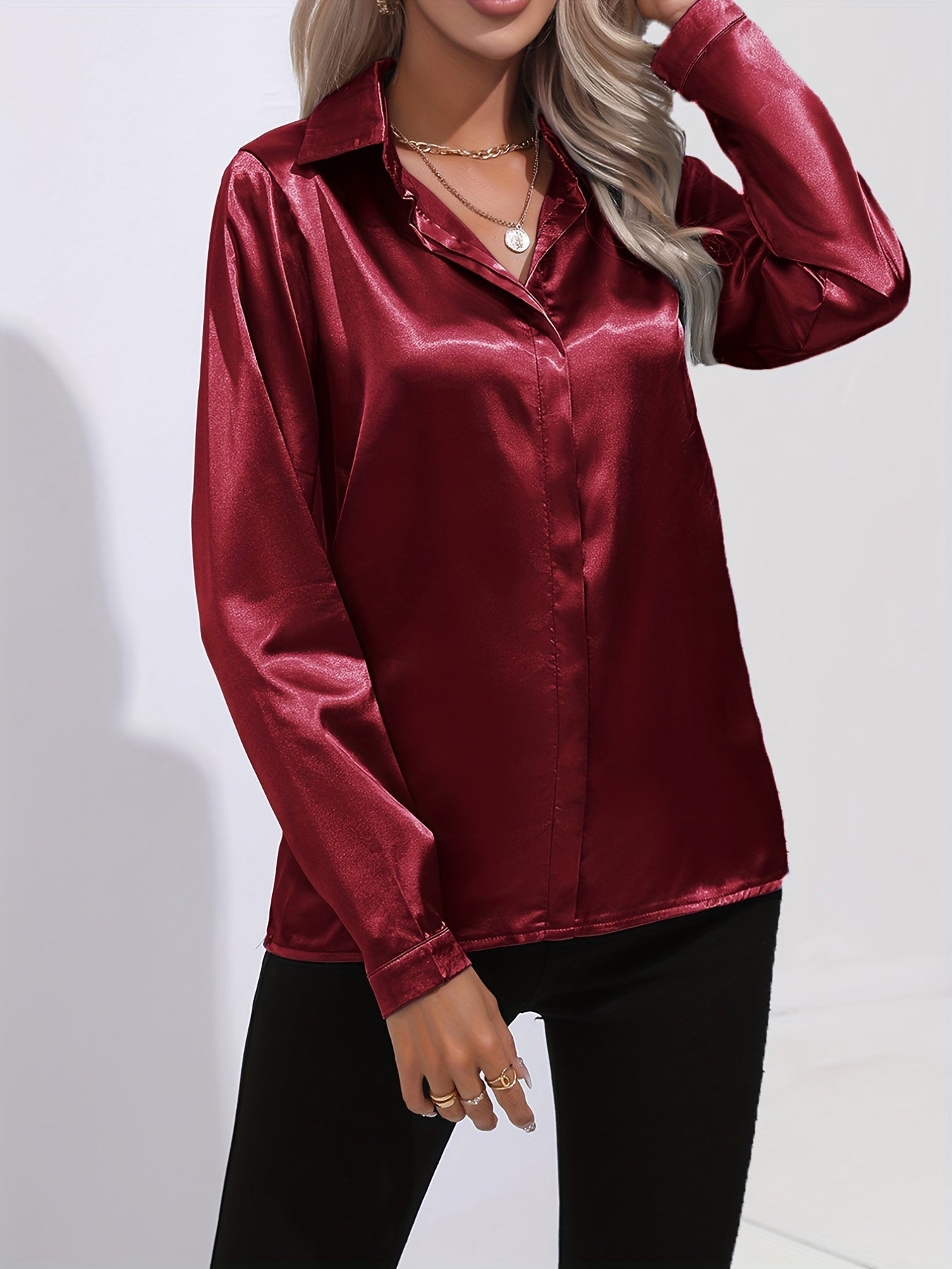 Elena - Blouse élégante en satin pour femme