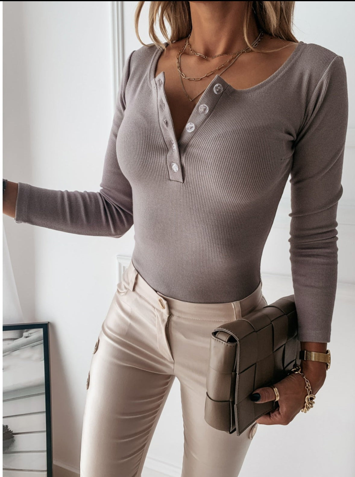 Olga - Henley Shirt Confortable et Stylé pour Femmes
