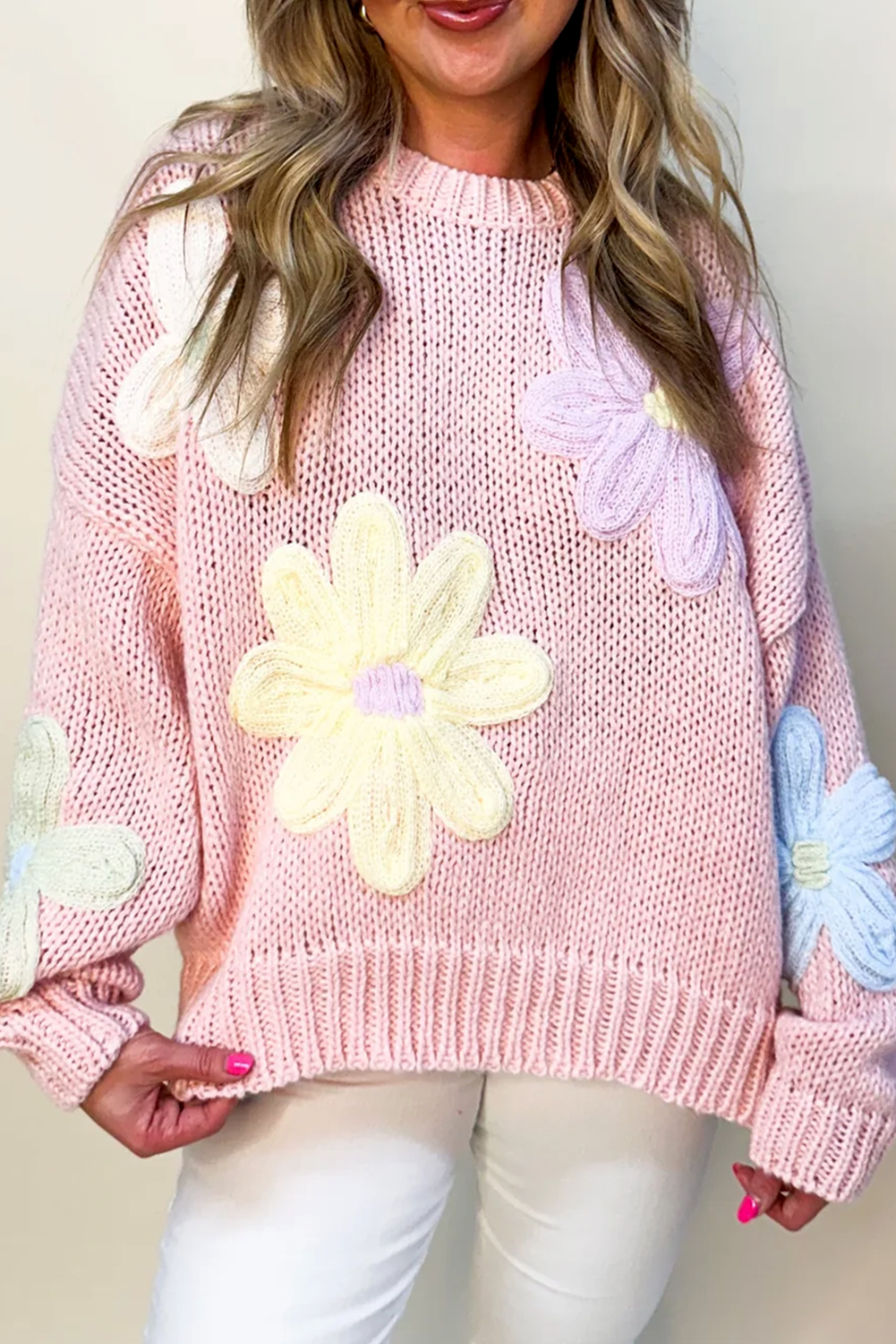 Colette - Pull Brodé Floral avec Pétales et Fils Roses