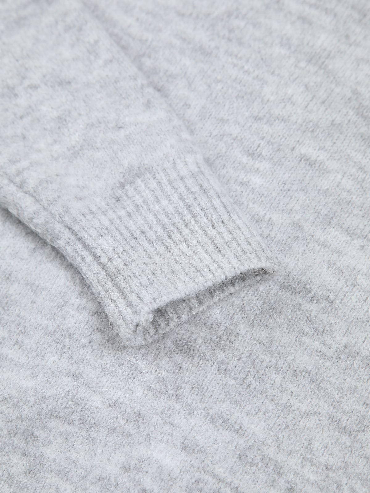 Pull Asymétrique à Épaule Dénudée - Tricot Élégant pour un Style Chic